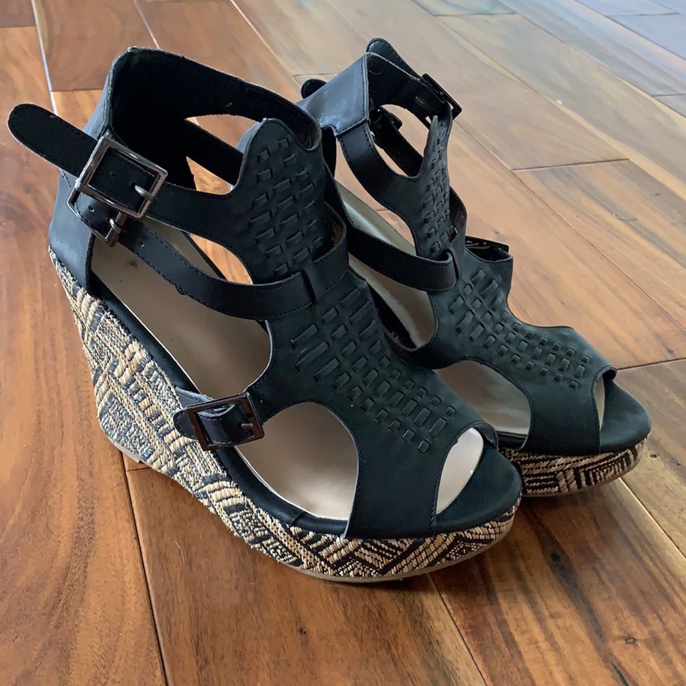 torrid Black Woven-Strap Wedge Sandals with Patterned Platform